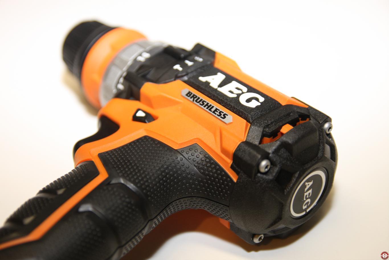 Perceuse visseuse à percussion AEG BSB18CBL Perceuse visseuse à percussion AEG BSB18CBL