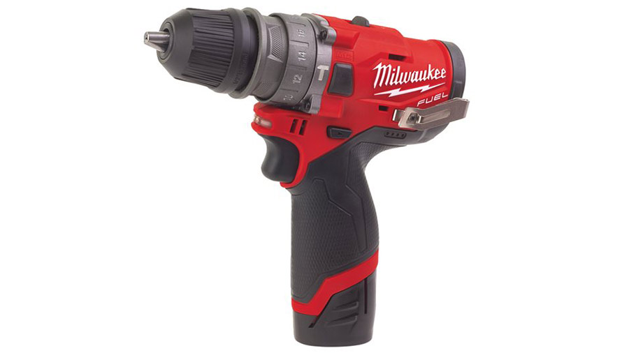 Test complet : Perceuse à percussion sans fil Milwaukee M12 FPDX-202X