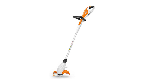 Coupe-bordures à batterie intégrée STIHL FSA 45 Coupe-bordures à batterie intégrée STIHL FSA 45