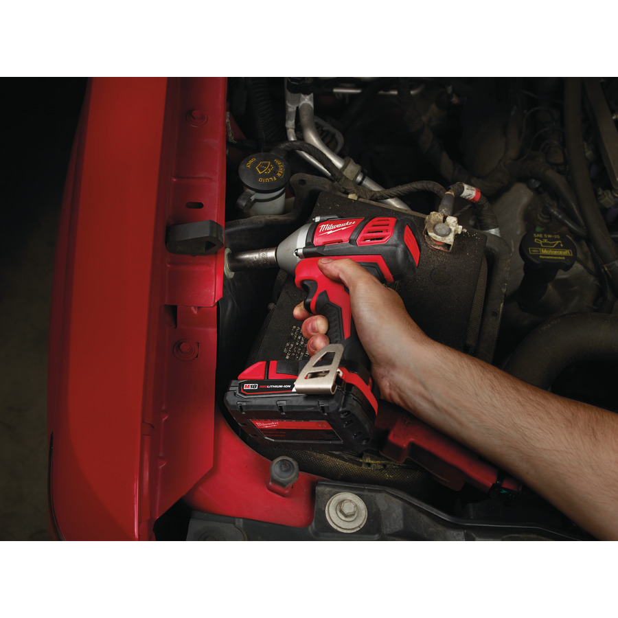 Visseuse à chocs M18 BIW38-402C sans fil Milwaukee