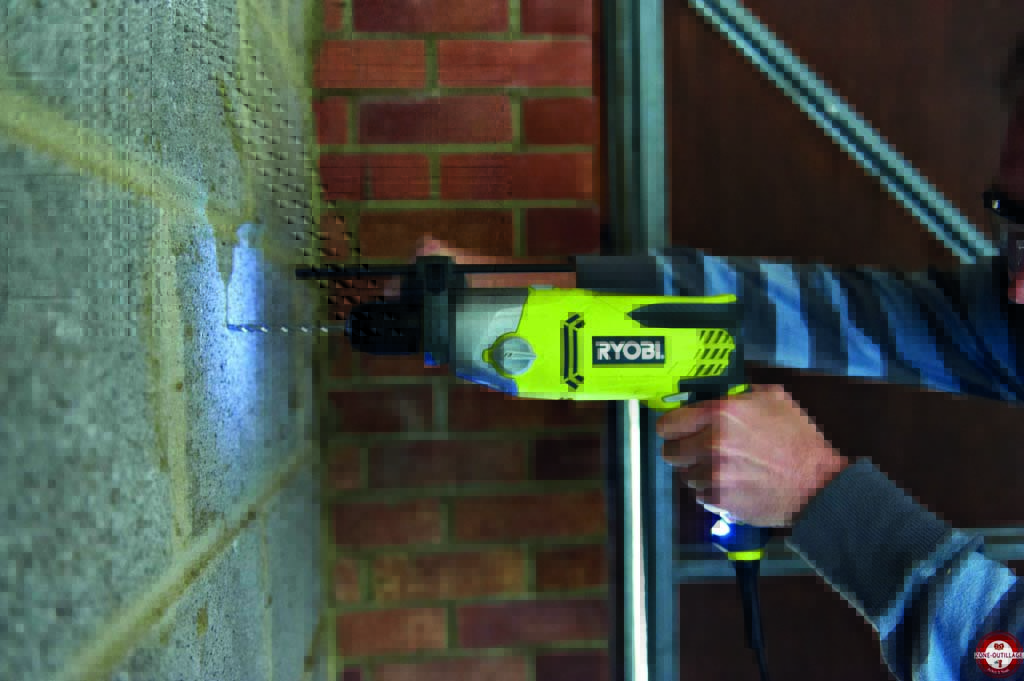 Perceuse-visseuse à percussion filaire RPD1200-K RYOBI