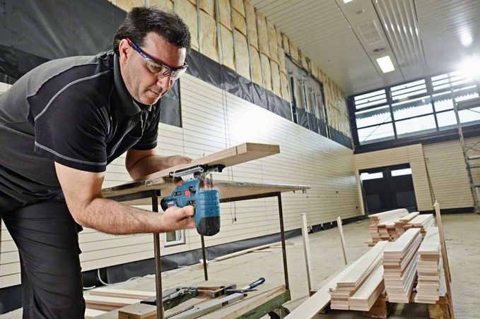 Scie sauteuse sans fil GST 10,8 V-LI Bosch professional Scie sauteuse sans fil GST 10,8 V-LI Bosch professional