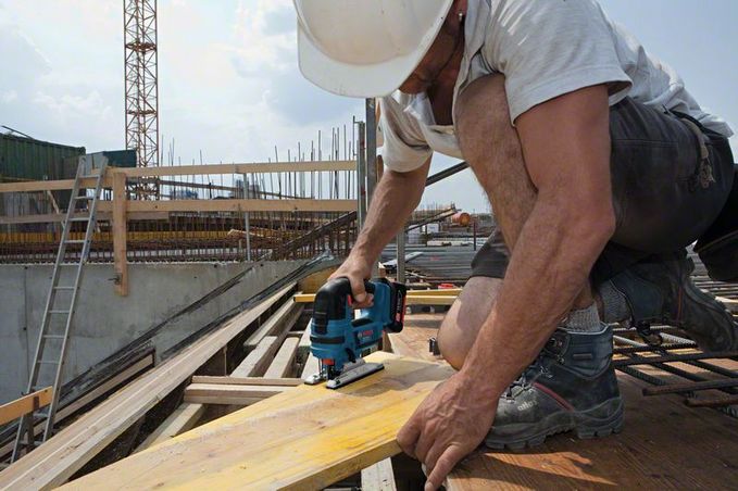 Scie sauteuse sans fil GST 18 V-LI Bosch professional