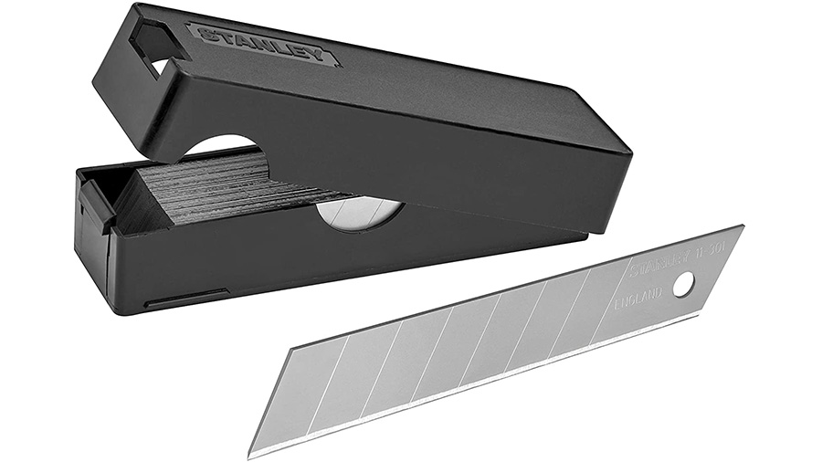 Lame de cutter Stanley 3-11-301 sécable en 8 segments pack de 50 lames 18 mm Lame de cutter Stanley 3-11-301 sécable en 8 segments pack de 50 lames 18 mm