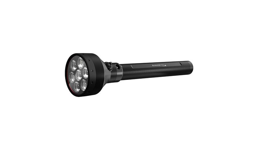 lampe torche rechargeable P21R 503105 Ledlenser