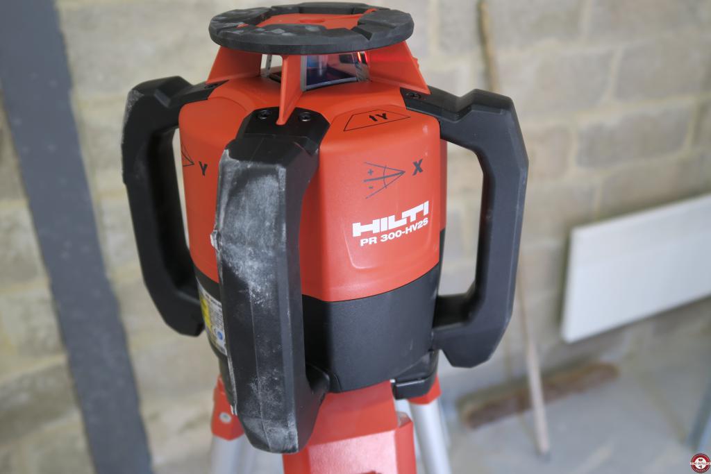 Laser rotatif HILTI PR 300-HV2S © Benjamin Leharivel - Zone Outillage Laser rotatif HILTI PR 300-HV2S © Benjamin Leharivel - Zone Outillage