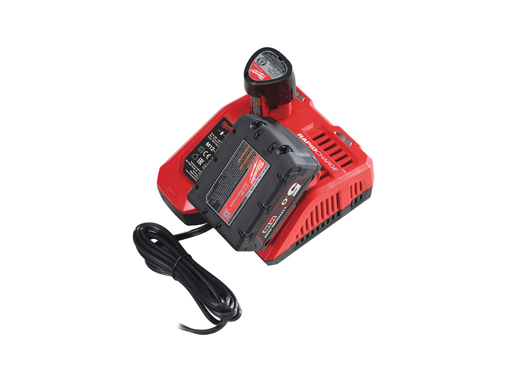 Chargeur rapide de batteries Milwaukee M12-18 FC