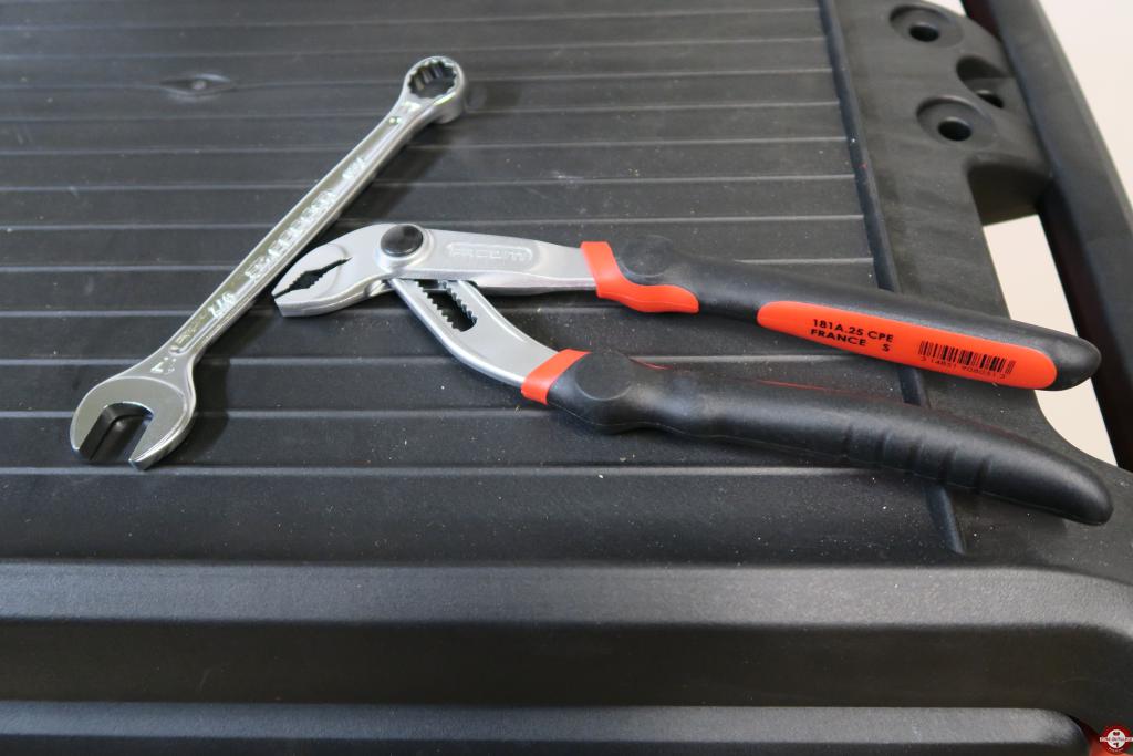 Servante FACOM ROLL.6M3 © Benjamin Leharivel - Zone Outillage Servante FACOM ROLL.6M3 © Benjamin Leharivel - Zone Outillage