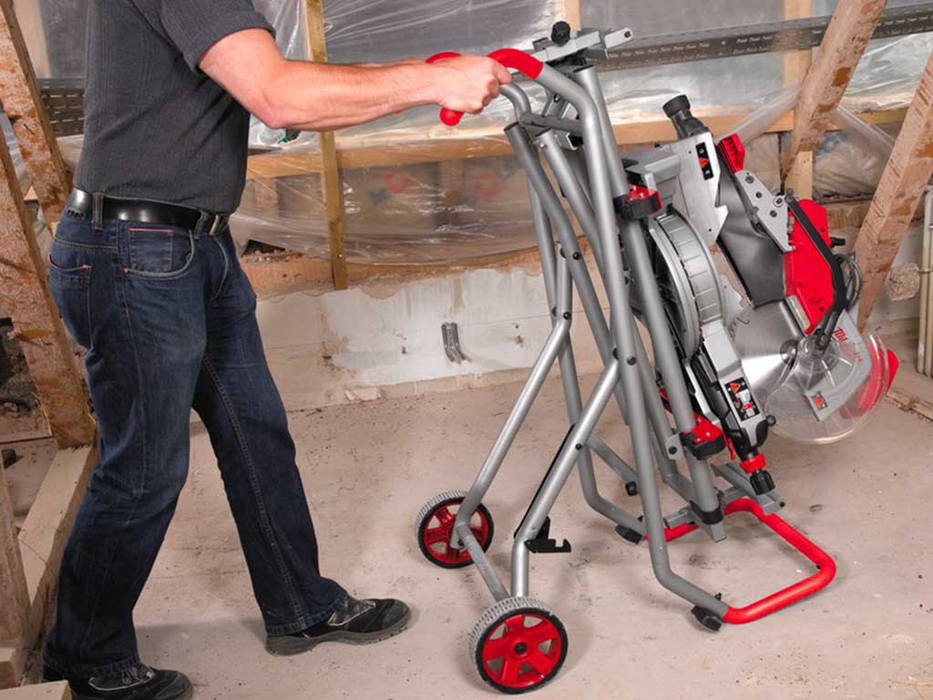 Établi/chariot pour scie radiale MSUV 275 Milwaukee Établi/chariot pour scie radiale MSUV 275 Milwaukee