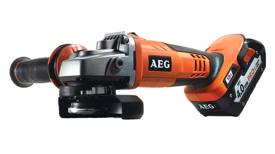 Test et avis de la meuleuse sans fil AEG BEWS 18-125X LI-402C Test et avis de la meuleuse sans fil AEG BEWS 18-125X LI-402C