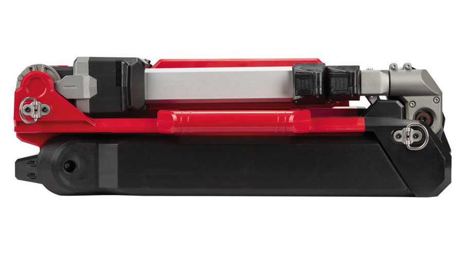 test et avis du projecteur de chantier M18 ONERSAL Milwaukee test et avis du projecteur de chantier M18 ONERSAL Milwaukee