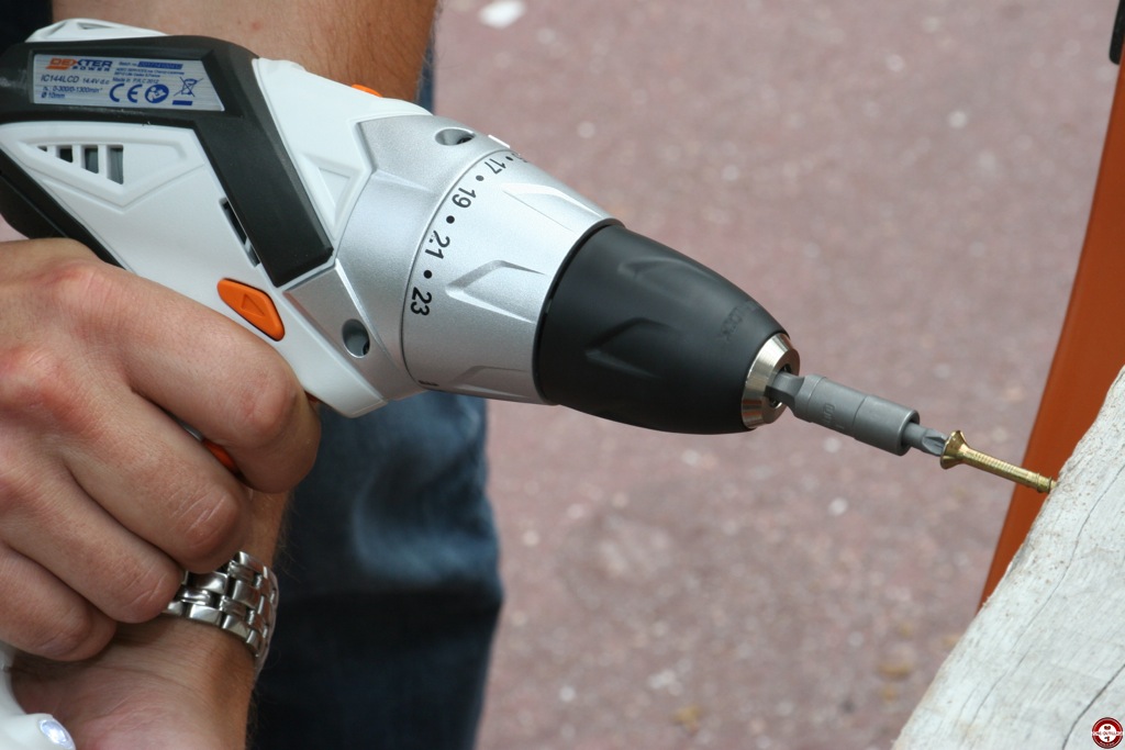 Test de la perceuse-Visseuse Dexter Power IC144LCD - Zone Outillage