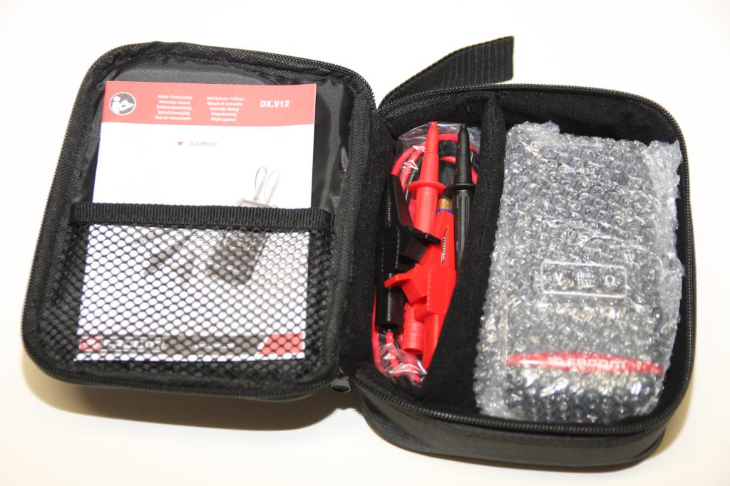 Testeur de bougies de préchauffage FACOM DX.10A © Benjamin Leharivel - Zone Outillage Testeur de bougies de préchauffage FACOM DX.10A © Benjamin Leharivel - Zone Outillage