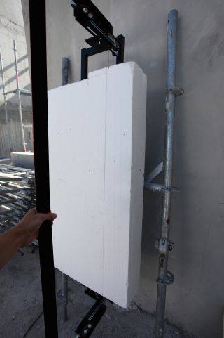 TABLE DE DECOUPE FIL CHAUD POUR PANNEAUX P.S.E