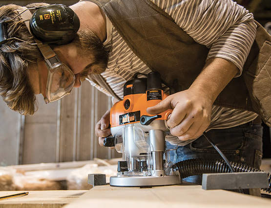 Défonceuse de précision bi-mode plongeante 2400 W TRA001 Triton