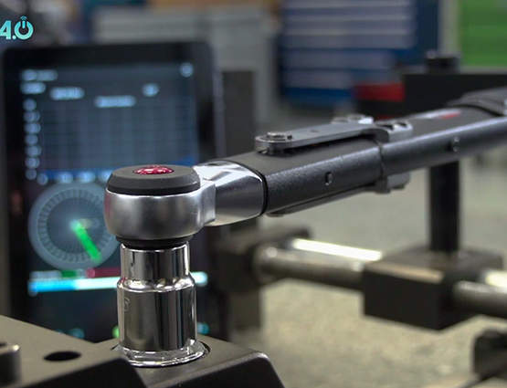 Optimisez vos serrages avec la clé dynamométrique DYNASAM 4.0 SAM Outillage Optimisez vos serrages avec la clé dynamométrique DYNASAM 4.0 SAM Outillage