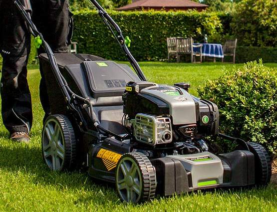 Test et avis de la tondeuse à gazon thermique EQ675iS MURRAY Test et avis de la tondeuse à gazon thermique EQ675iS MURRAY