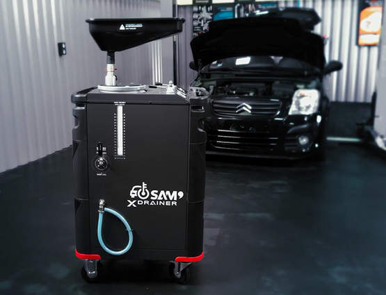 Vidangez votre circuit de refroidissement simplement avec le XDRAINER XDC-50 SAM Outillage Vidangez votre circuit de refroidissement simplement avec le XDRAINER XDC-50 SAM Outillage
