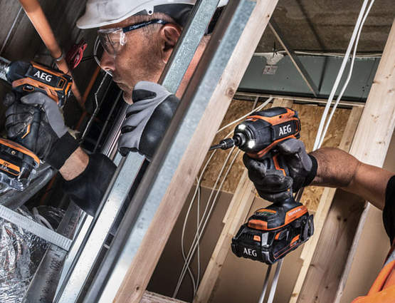 BSS18B6 et BSS18C12ZB6 : les nouvelles 6 modes polyvalentes AEG