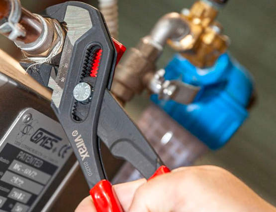 La pince-clé 10'' 250mm 0112 Virax La pince-clé 10'' 250mm 0112 Virax