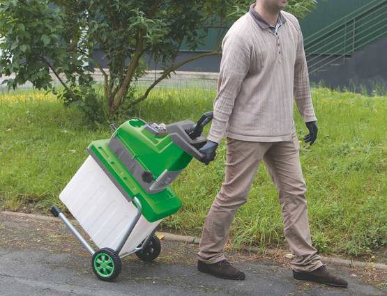 Broyeur de végétaux RIBILAND PRBVB2800 Broyeur de végétaux RIBILAND PRBVB2800