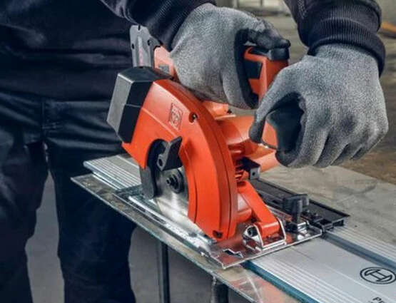 scie circulaire sans fil F-IRON Cut 57 AS Set 2 x 8 Ah FEIN