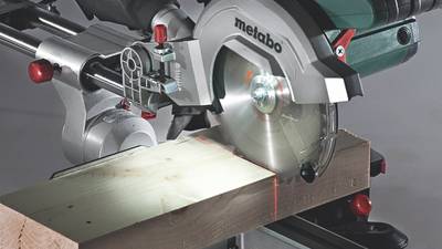 Scies à onglets et radiales Metabo