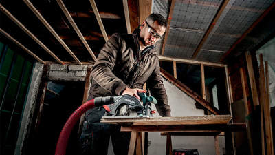 Test et avis de la scie circulaire sur batterie KS 18 LTX 57 Metabo