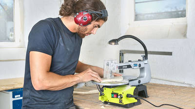 test et avis de la scie à chantourner RSW1240G Ryobi test et avis de la scie à chantourner RSW1240G Ryobi