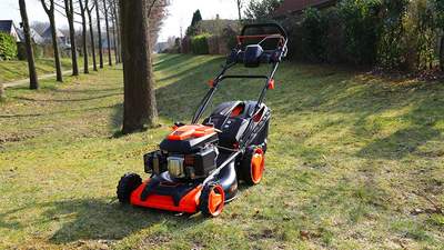 tondeuse thermique FUXTEC autotractée à démarrage électrique E-Start FX-RM5196eS avec zipgo tondeuse thermique FUXTEC autotractée à démarrage électrique E-Start FX-RM5196eS avec zipgo