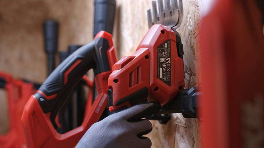 nouveaux outils de jardin SKIL