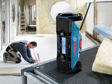 Radio de chantier numérique portable GPB 18 V-2 SC Professional Bosch