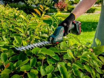 Sculpte-haie et cisaille à gazon sans fil SGS 18 LTX Q Metabo Sculpte-haie et cisaille à gazon sans fil SGS 18 LTX Q Metabo