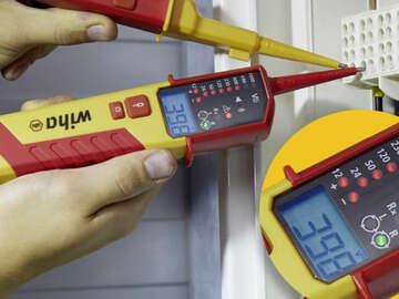 Détecteurs de tension bipolaires 45216 et 45217 Wiha et pince ampèremétrique 45219 Wiha Détecteurs de tension bipolaires 45216 et 45217 Wiha et pince ampèremétrique 45219 Wiha