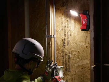 solutions d'éclairage sans fil M12 ALIP et M18 URSL Milwaukee 