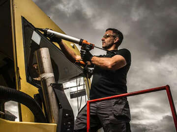 Pistolet silicone sans fil 18 V BKP18C3-600-0 AEG 