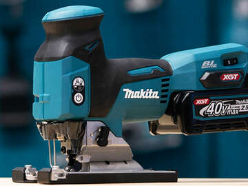 scie sauteuse sans fil XGT JV001GD201 Makita