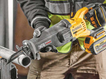 scie sabre sans fil XR 18 V FLEXVOLT Advantage DCS386 DEWALT scie sabre sans fil XR 18 V FLEXVOLT Advantage DCS386 DEWALT