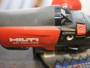 Meuleuse sans fil Hilti AG 150-A36 © Benjamin LEHARIVEL - Zone Outillage Meuleuse sans fil Hilti AG 150-A36 © Benjamin LEHARIVEL - Zone Outillage