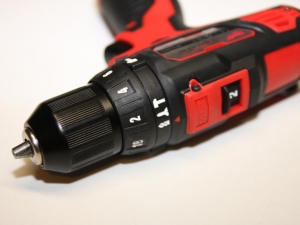 Perceuse-visseuse à percussion Milwaukee M12 BPD Perceuse-visseuse à percussion Milwaukee M12 BPD