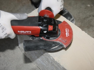 Meuleuse sans fil Hilti AG 150-A36 © Benjamin LEHARIVEL - Zone Outillage Meuleuse sans fil Hilti AG 150-A36 © Benjamin LEHARIVEL - Zone Outillage