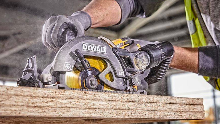 La scie circulaire sans fil DEWALT DCS577 La scie circulaire sans fil DEWALT DCS577