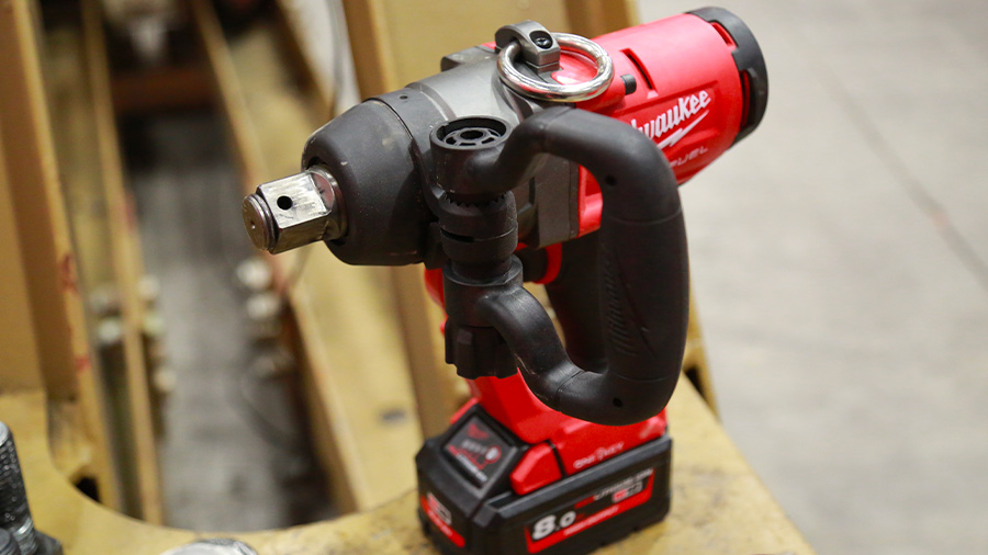 Milwaukee présente la première boulonneuse sur batterie 1" M18 ONEFHIWF1 Milwaukee présente la première boulonneuse sur batterie 1" M18 ONEFHIWF1