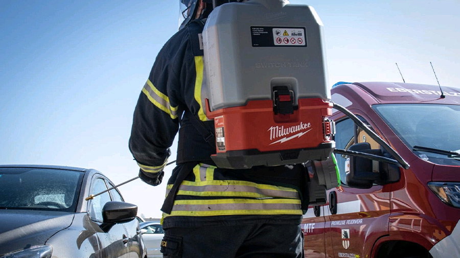 Milwaukee accompagne les professionnels dans la lutte contre le COVID-19 grâce à son pulvérisateur sac à dos M18 SWITCH TANK Milwaukee accompagne les professionnels dans la lutte contre le COVID-19 grâce à son pulvérisateur sac à dos M18 SWITCH TANK