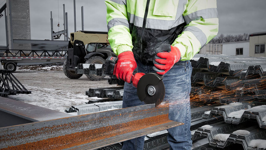 Nouvelle meuleuse d'angle sur batterie Milwaukee M18 FHSAG125XPDB-552X Nouvelle meuleuse d'angle sur batterie Milwaukee M18 FHSAG125XPDB-552X