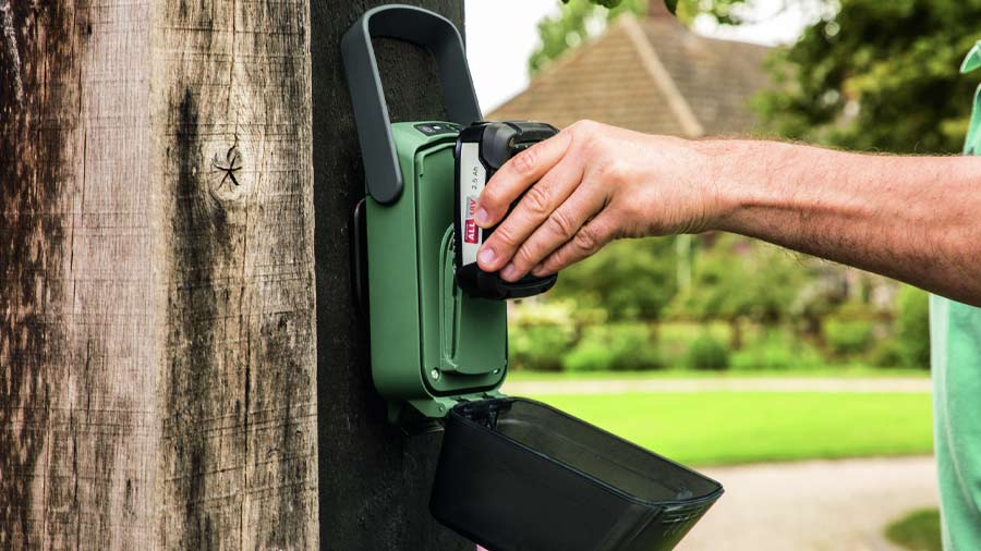 Pompe pour récupérateur deau Bosch GardenPump 18 Pompe pour récupérateur deau Bosch GardenPump 18