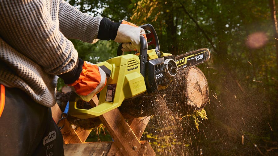 Tronçonneuse 36 V sans fil Ryobi RY36CSX35A-150 Tronçonneuse 36 V sans fil Ryobi RY36CSX35A-150