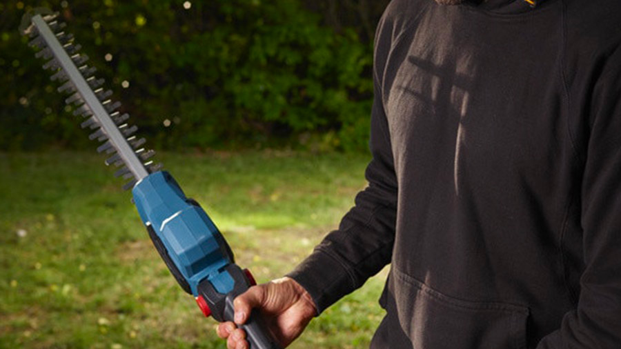 taille-haie sur perche sans fil Erbauer EPHT18-Li taille-haie sur perche sans fil Erbauer EPHT18-Li