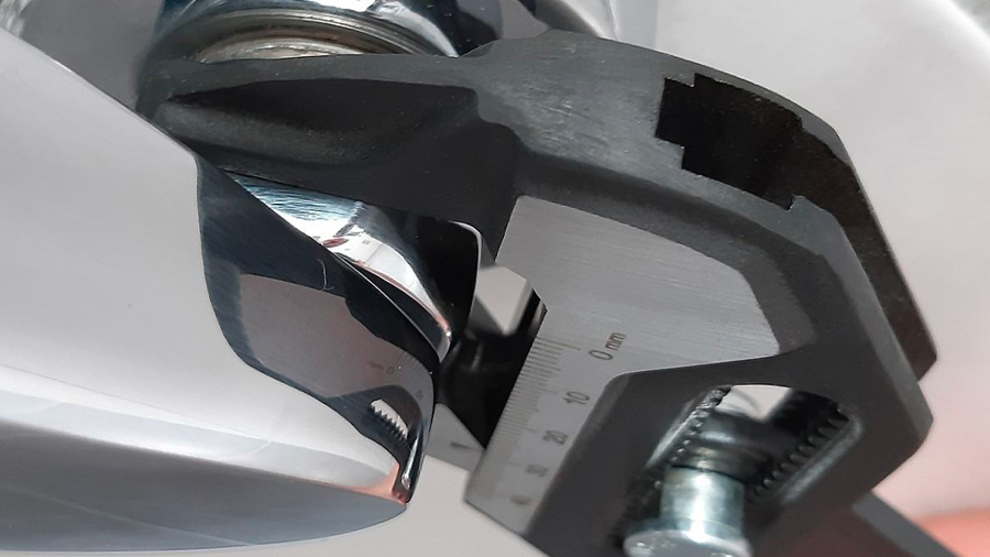 La pince-clé 10'' 250mm 0112 Virax La pince-clé 10'' 250mm 0112 Virax