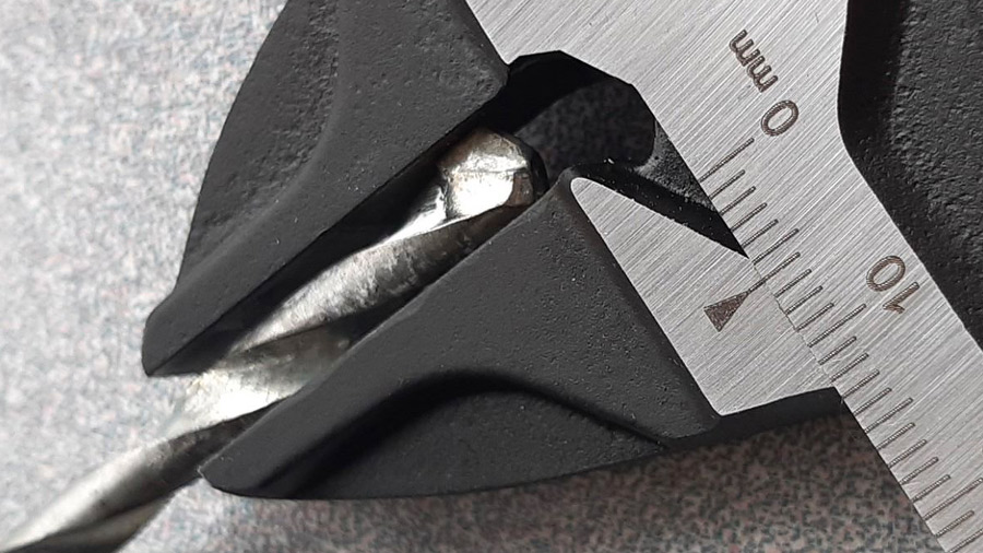 La pince-clé 10'' 250mm 0112 Virax La pince-clé 10'' 250mm 0112 Virax